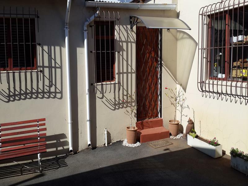 Monica'S Cottage جوهانسبورغ المظهر الخارجي الصورة